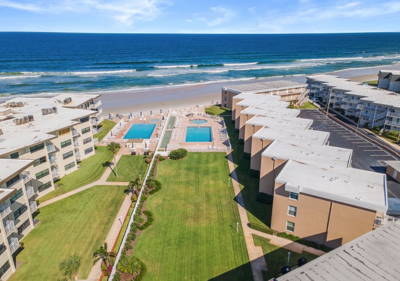 Resort Ocean Club North